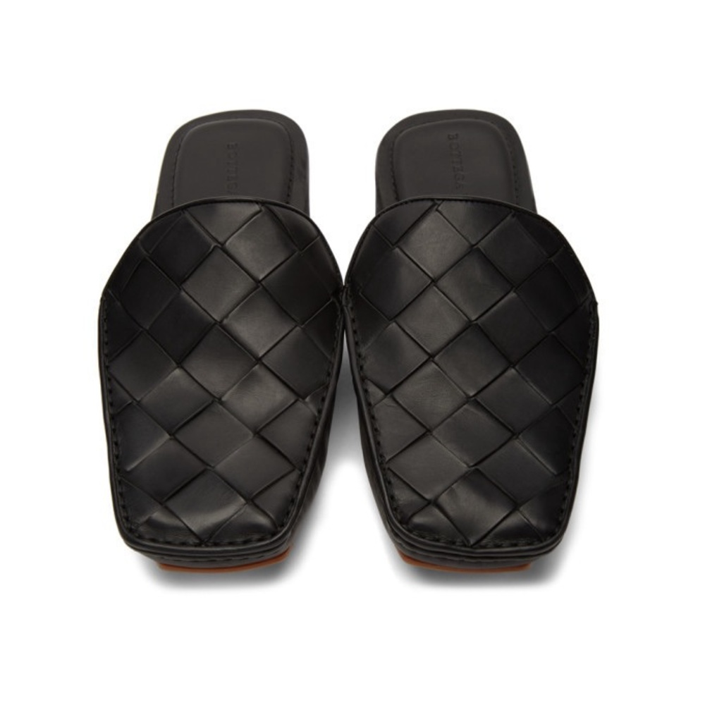 BOTTEGA VENETA Nappa Maxi Intercciato Flat Mules - Size 38.5